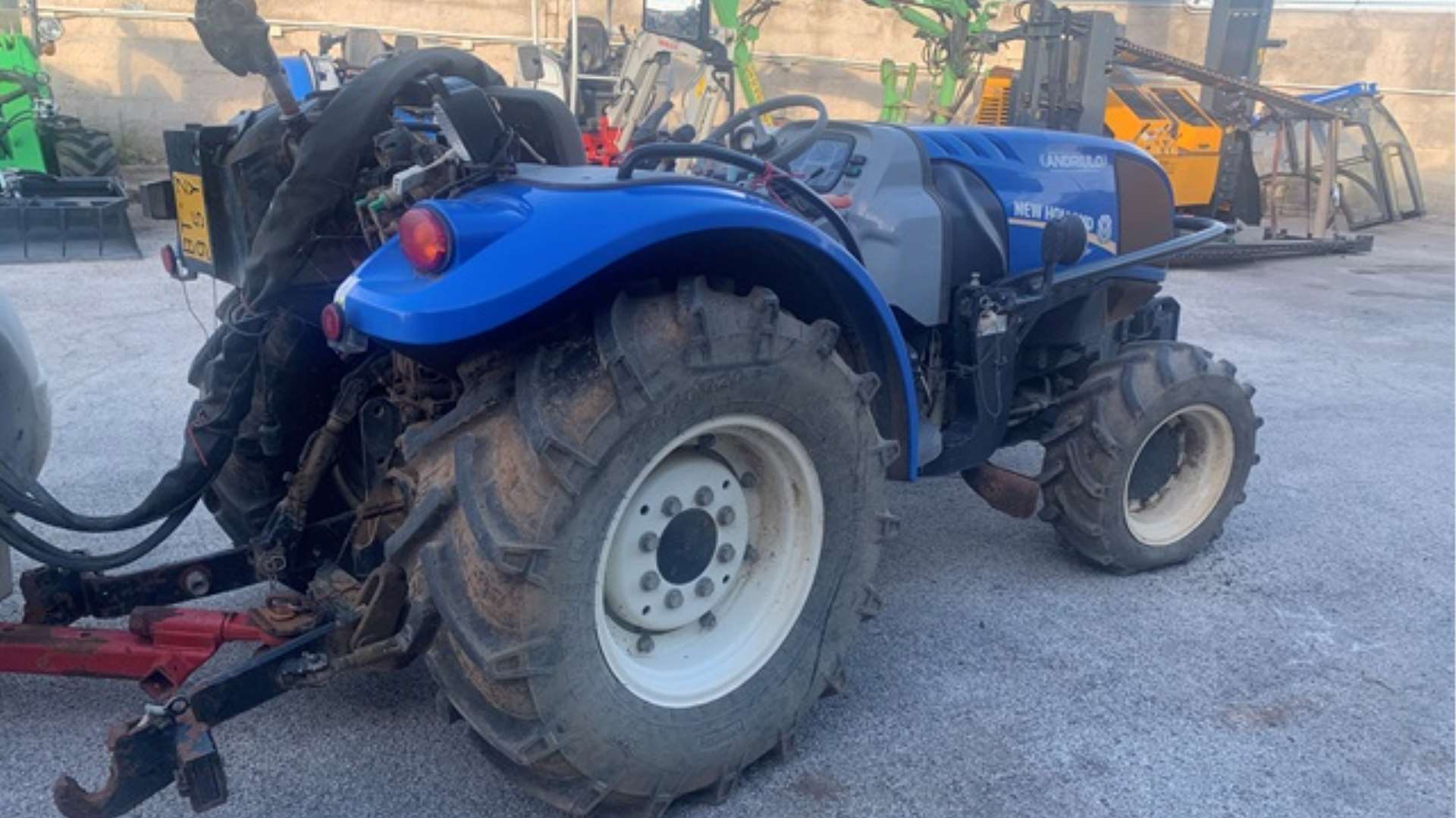 Trattore Agricolo New Holland anno 2020